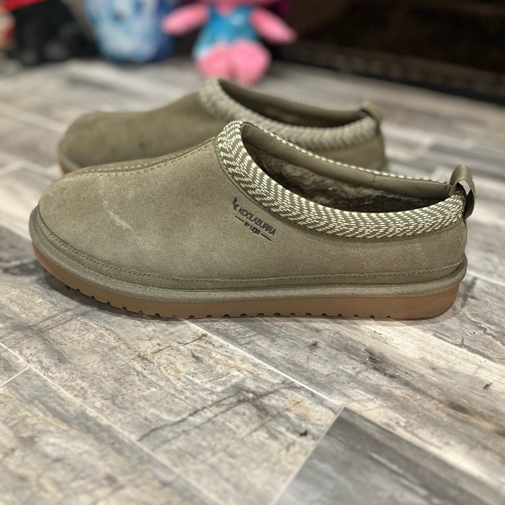 Koolaburra Olive Green Slip-On Suede Indoor/Outdoor Shoes